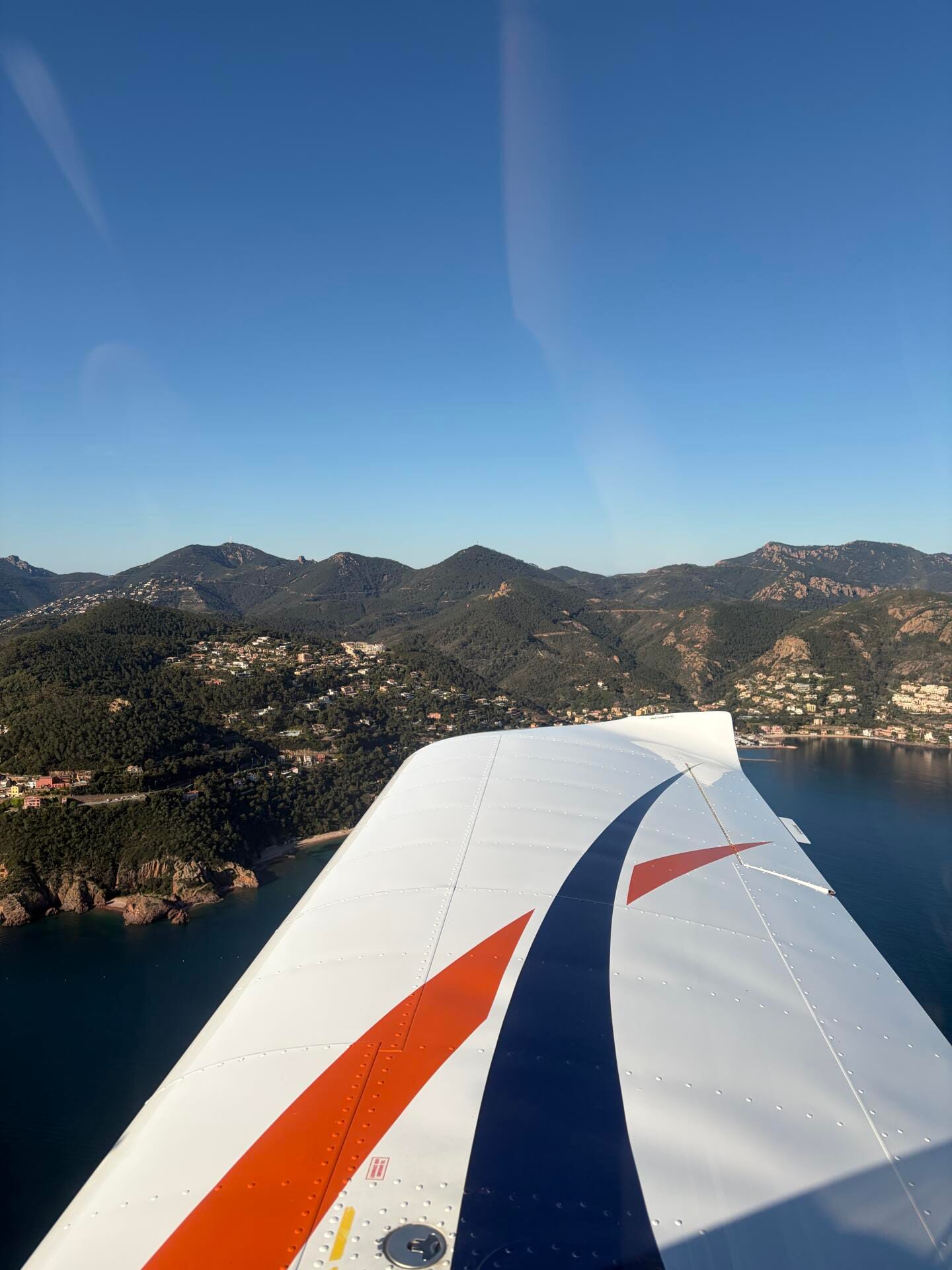 Vol à destination de cannes par les iles de Lerins