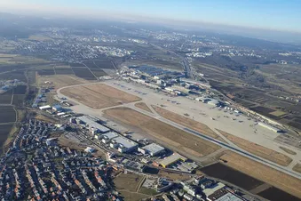 Rundflug durch die Kontrollzone von Stuttgart