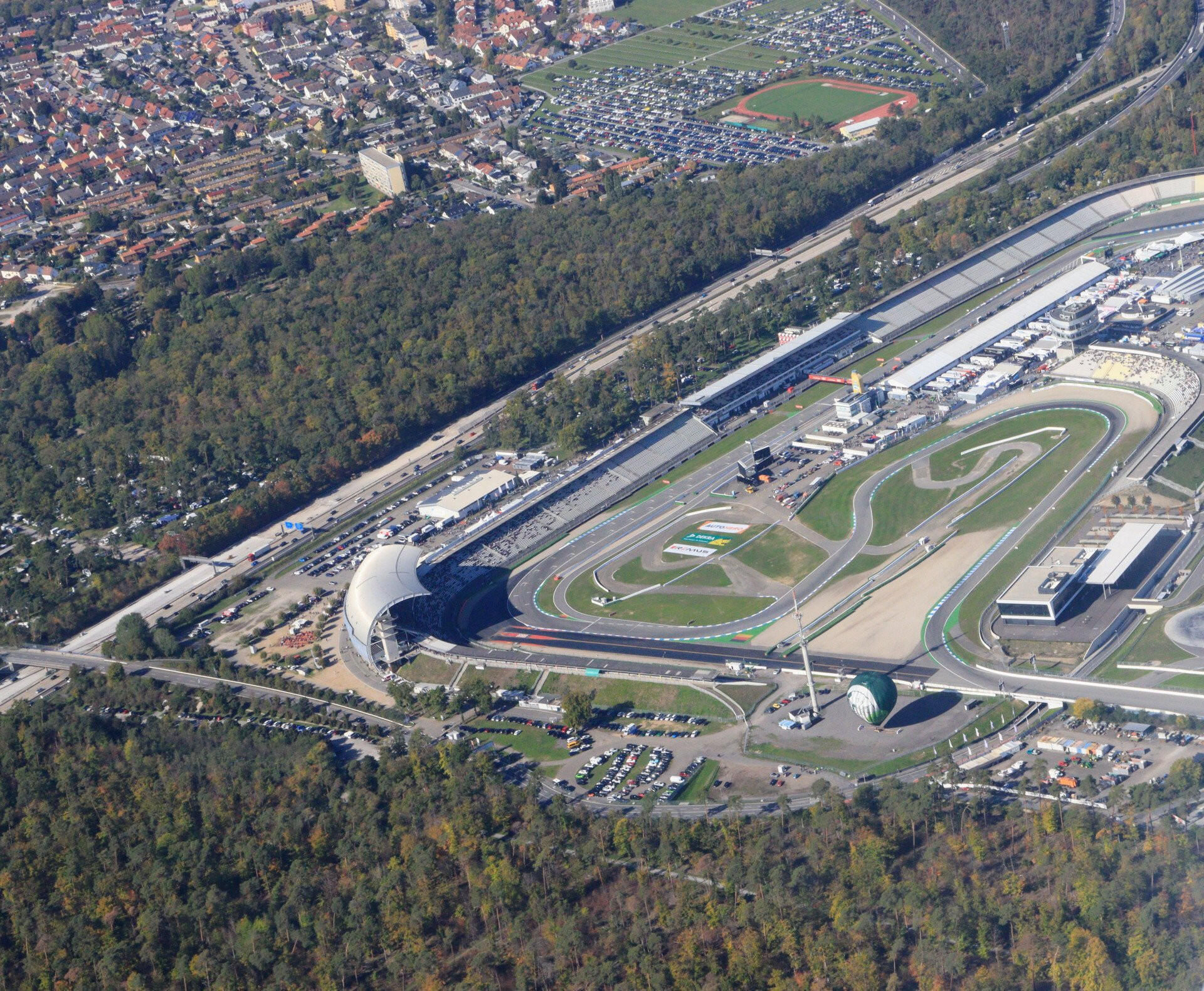 Rundflug über Stuttgart, Speyer, Heidelberg & Hockenheimring