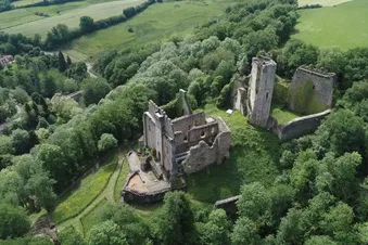 Châteaux de Chalucet et Tour de Ville (2 passagers)