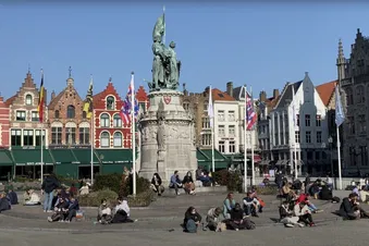 Allons voir nos amis Belges une fois !