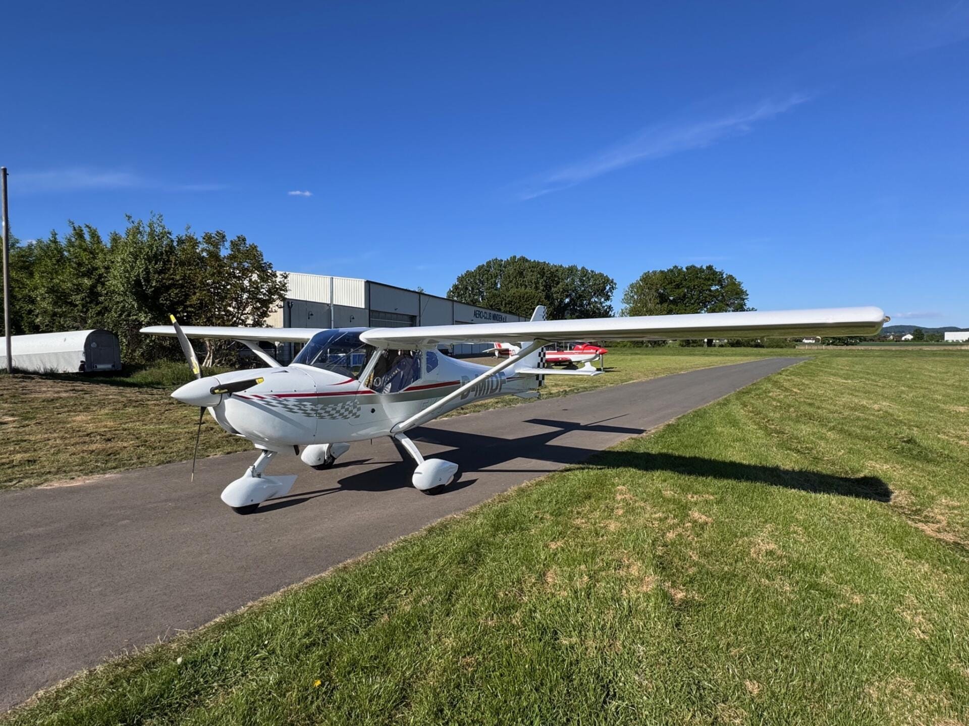 FK-Lightplanes FK9