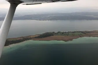 Lausanne und zurück - den Genfersee im Anflug