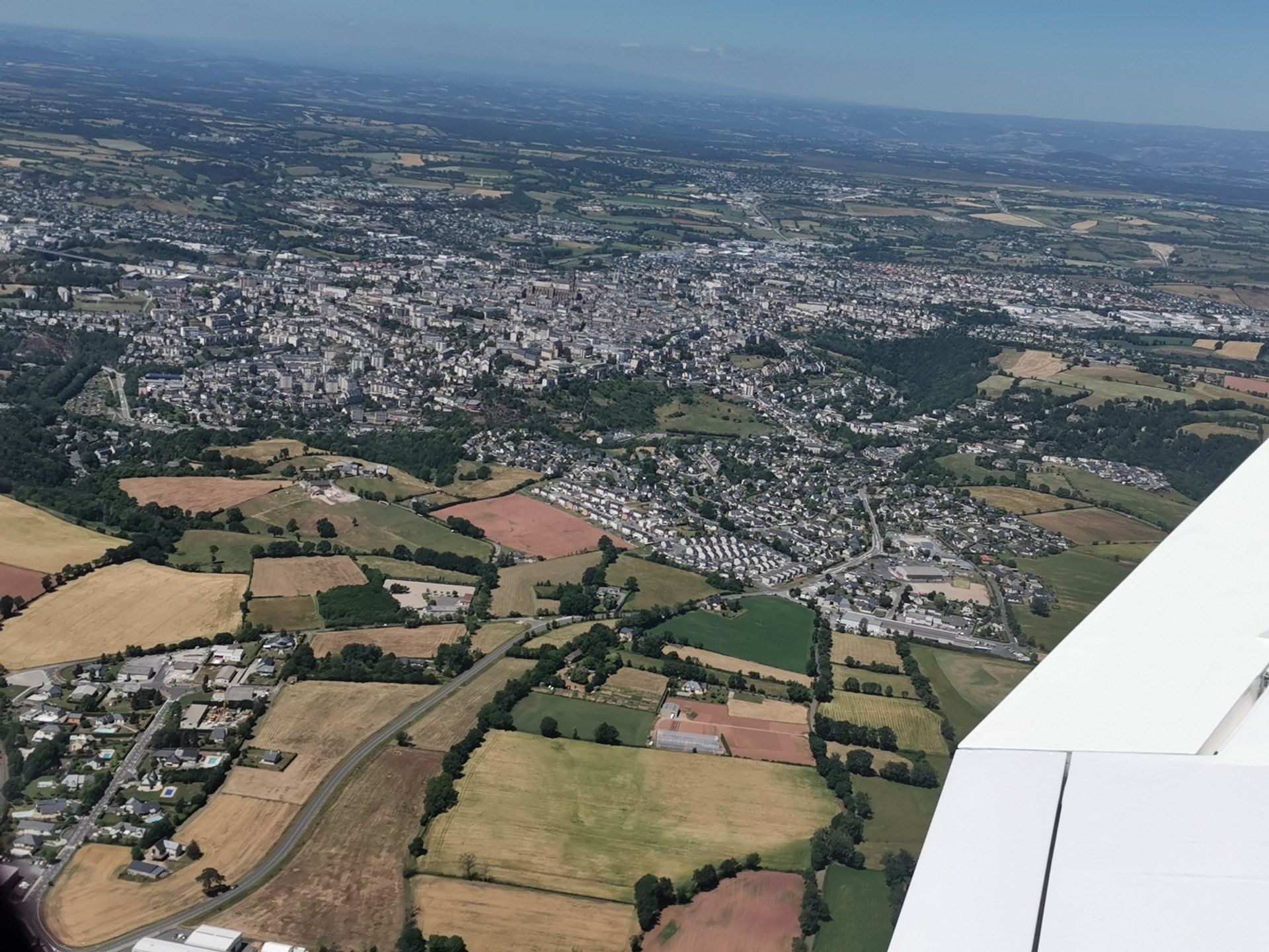 Survol des vallées de la Dordogne, de l'Isle ou du Lot
