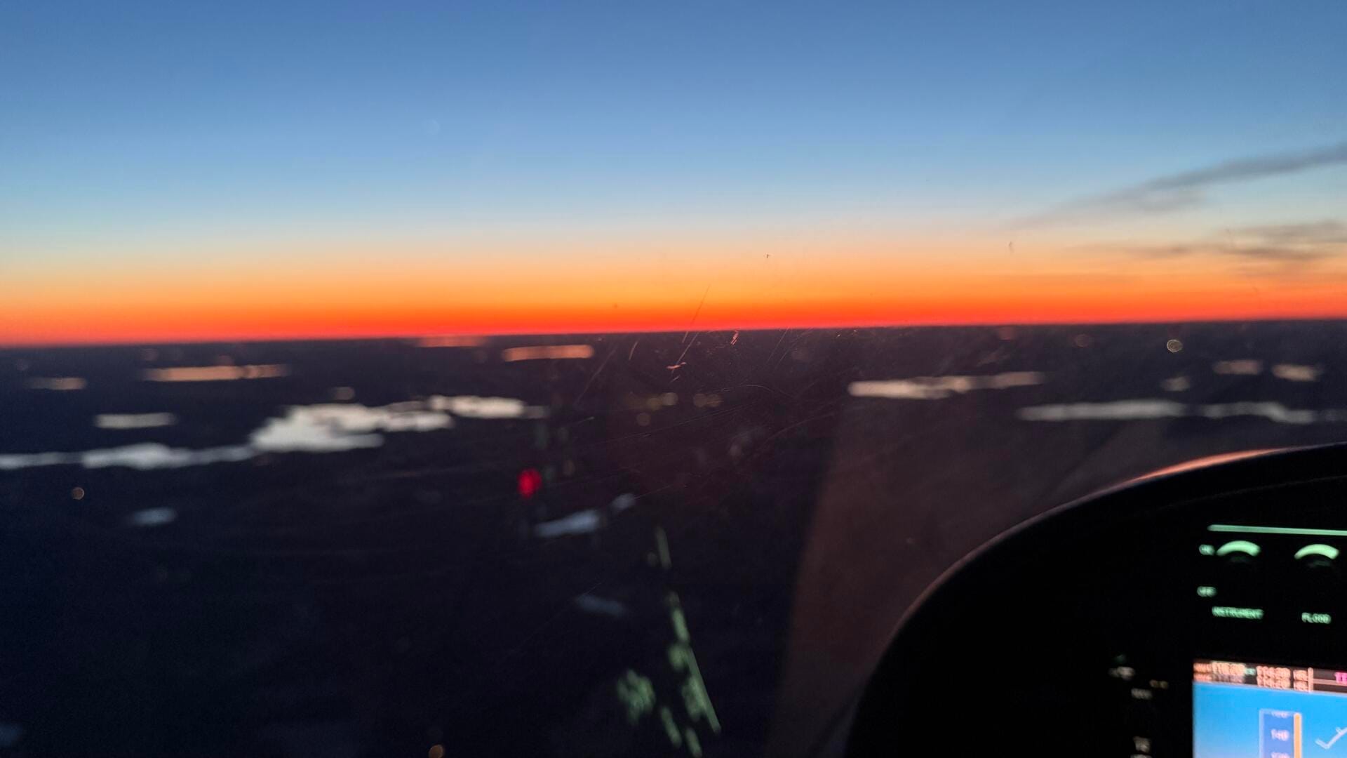 Helsinki Sunset Scenic Flight