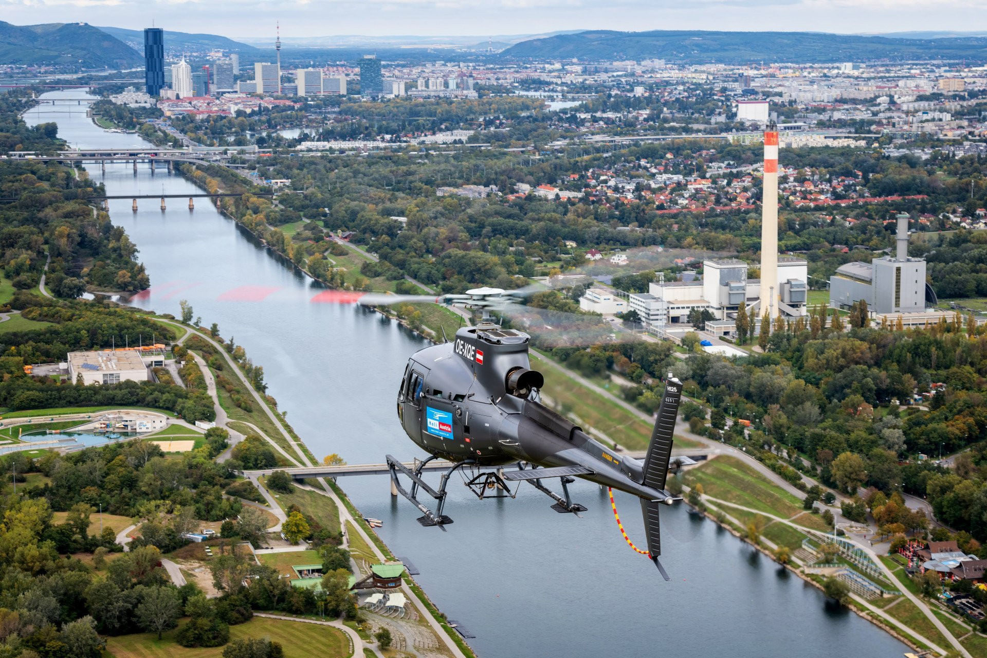 Wien entlang der Donau im Hubschrauber (2 Sitze)