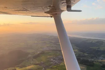 Chasing the sun over the Lake of Zurich