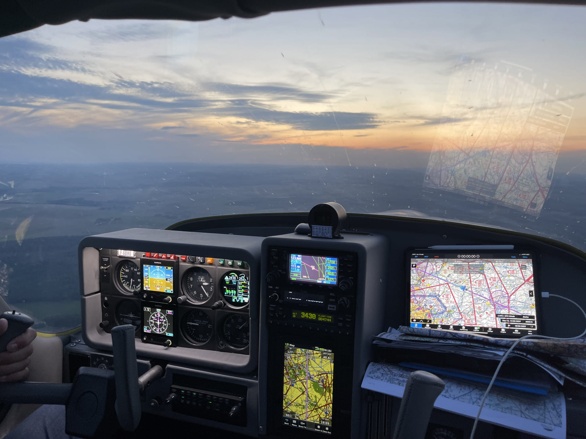 retour Touquet fin de journée vu du cockpit