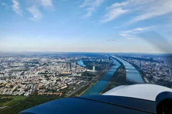 Atemberaubender Flug über Wien