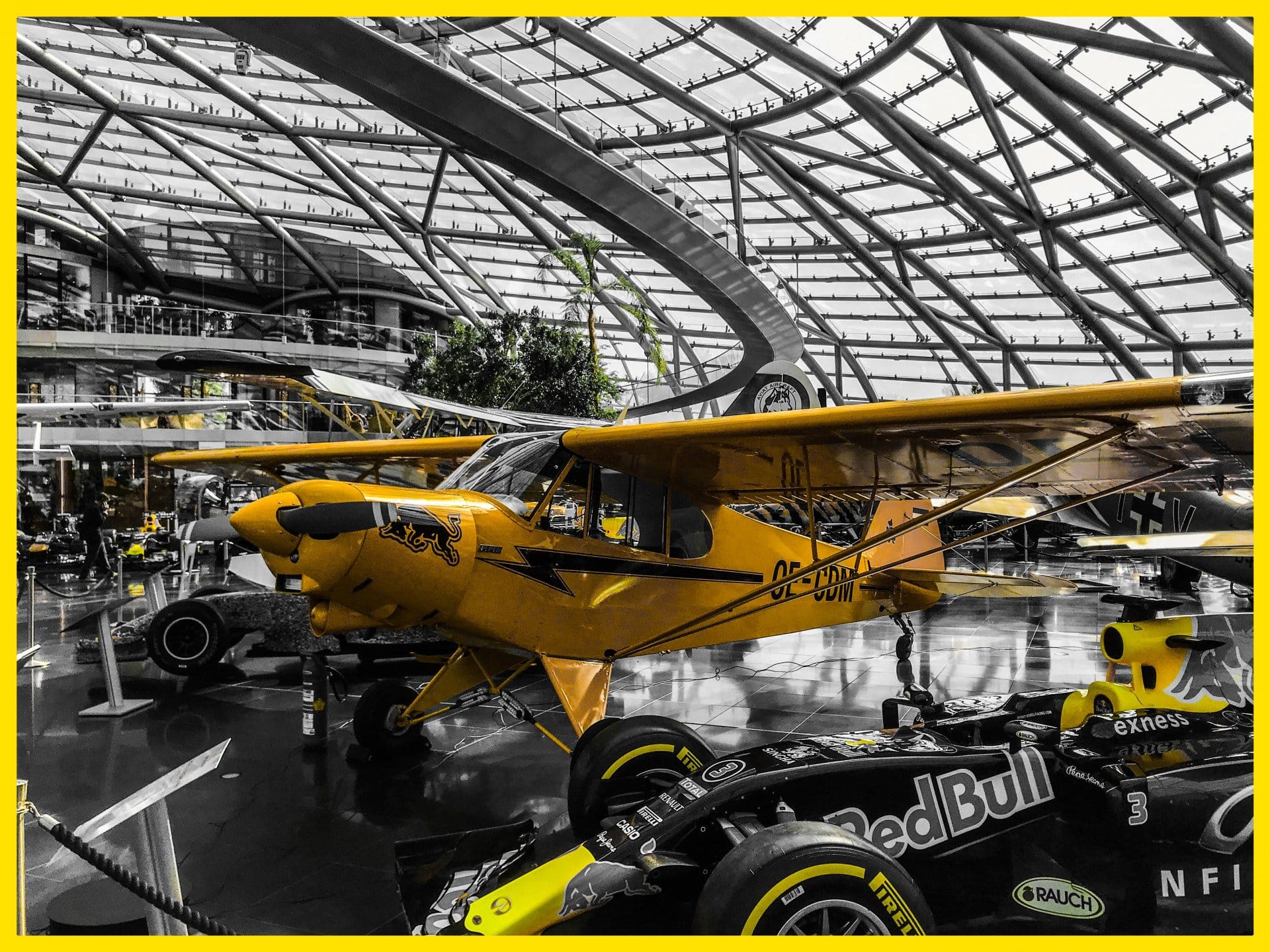 Salzburg / Red Bull Hangar 7 Tagesausflug