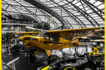 Salzburg / Red Bull Hangar 7 Tagesausflug