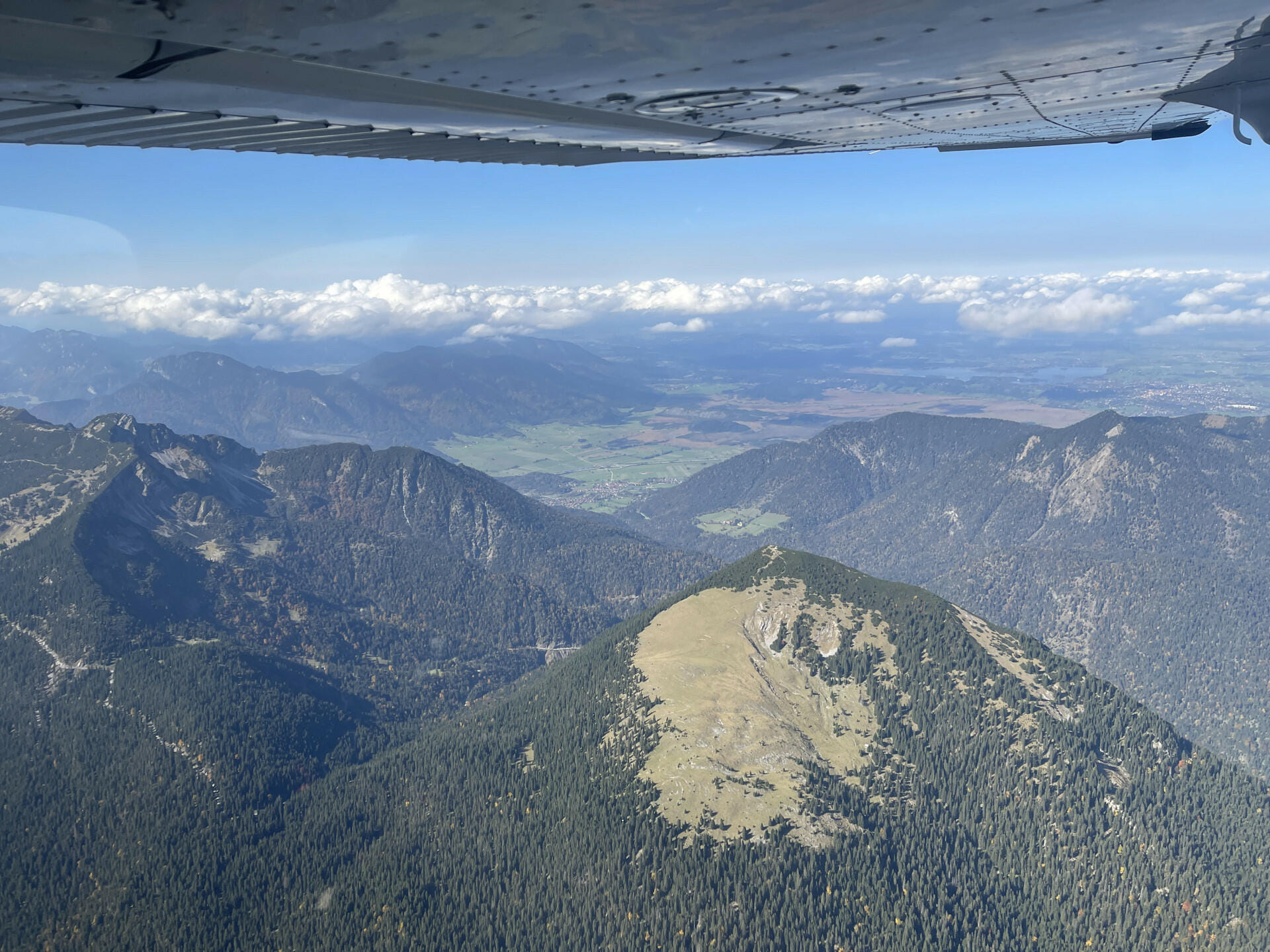 1,5-stündiger Rundflug ab Landshut (ETKE)