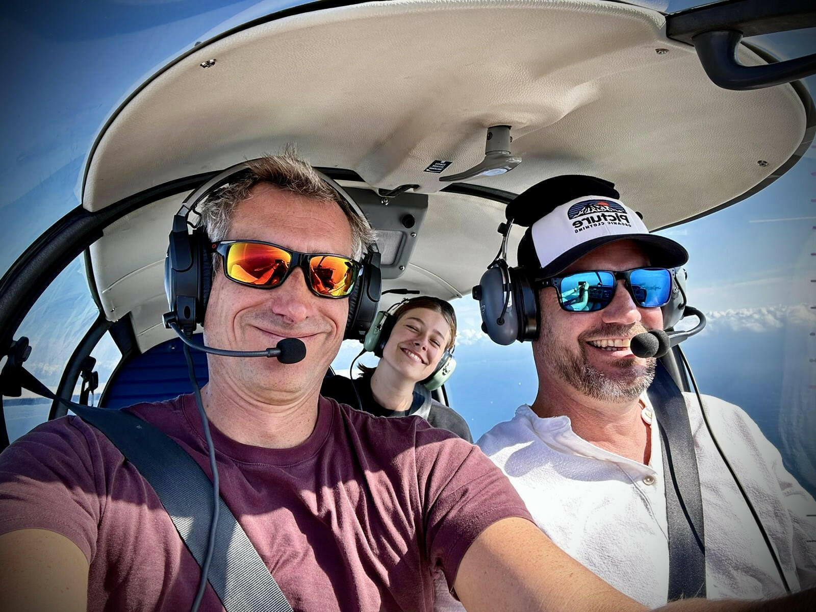 Special "Voileux": la SHOM 9999 vue du ciel