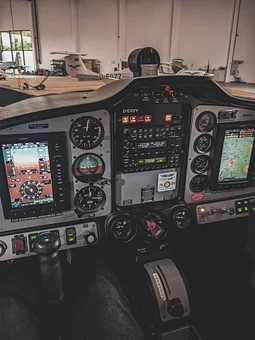 Cockpit Tecnam P2008 - D-EGYY