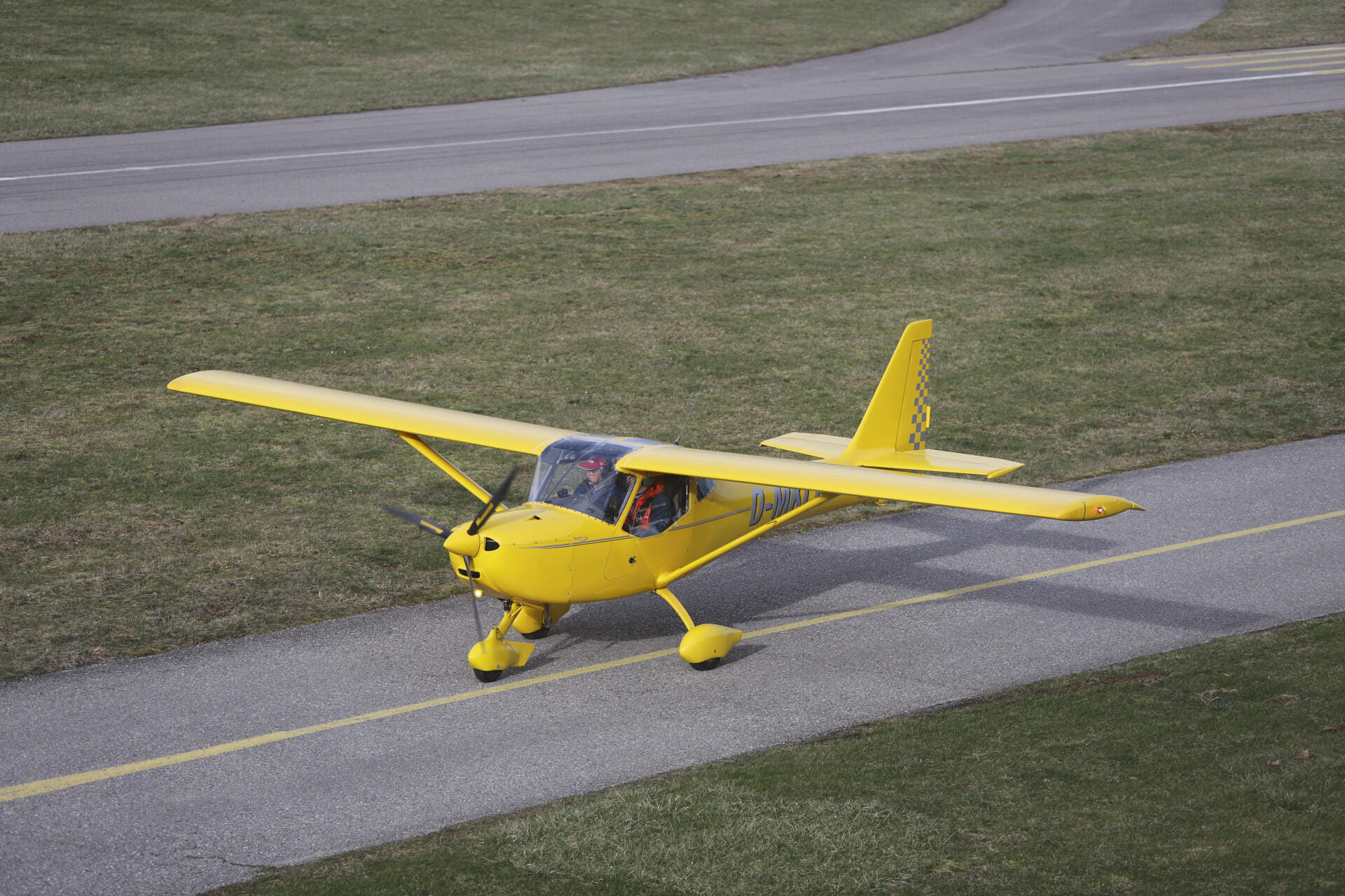 FK-Lightplanes FK9