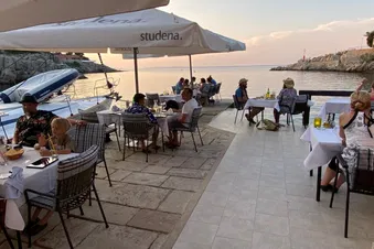 Tolles Restaurant direkt am Meer