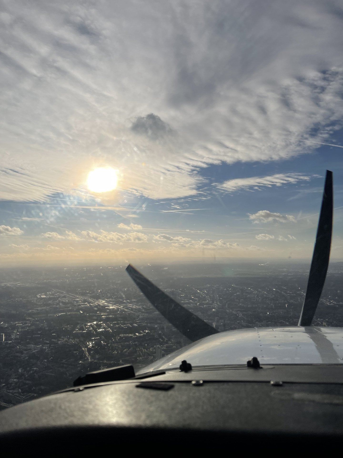 Wunderschöner Rundflug über Köln und Bonn
