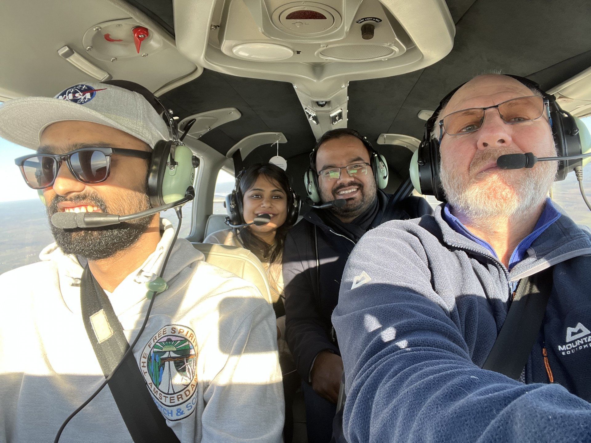 Direct flight to Swansea for lunch then return