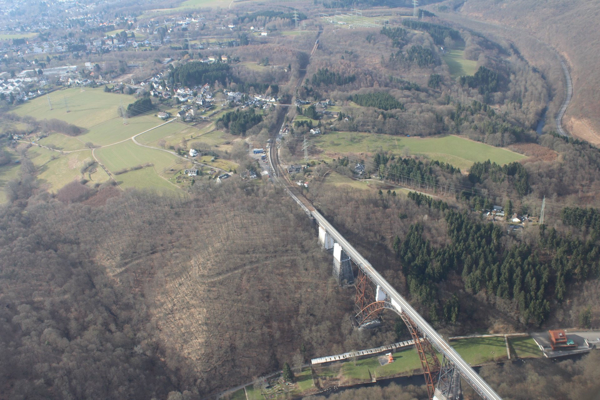 Mit Zwischenlandung zur Currywurst! Köln und Ruhrgebiet