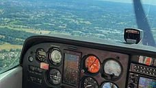 Cockpit C172