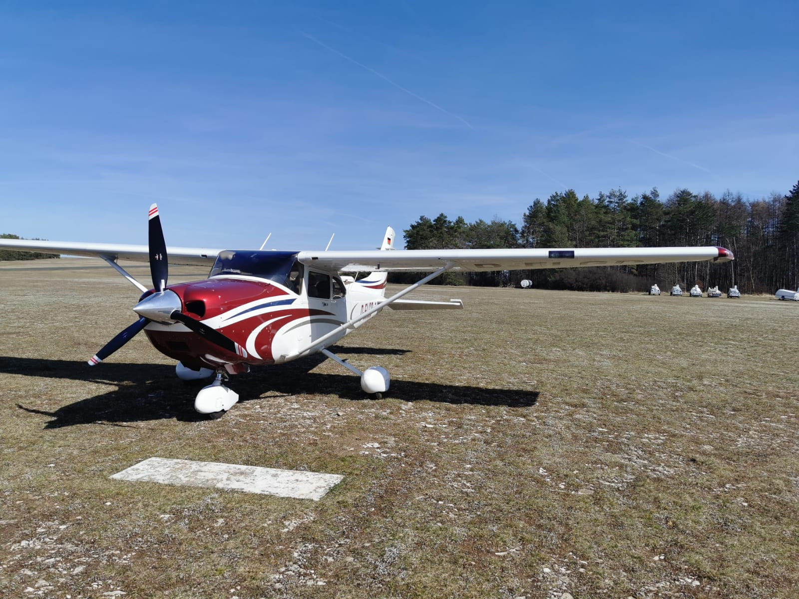 Cessna 182T Skylane