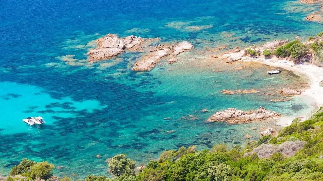 * Rive Sud - Ajaccio en Hélicoptère - Vol Partagée