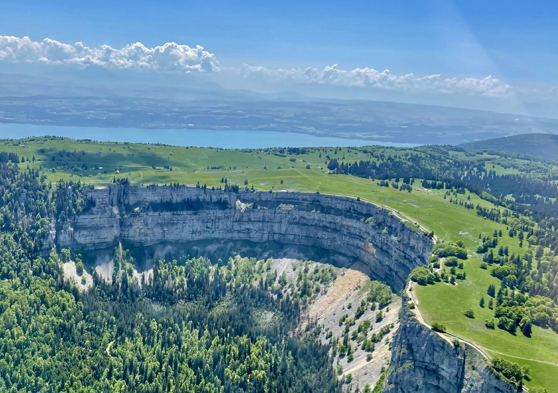 Großer Hubschrauberrundflug zum Schweizer Grand Canyon