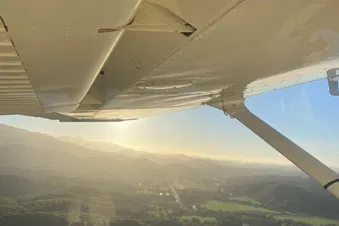 Les Pyrénées vues du ciel : Pic du Midi et Luchon