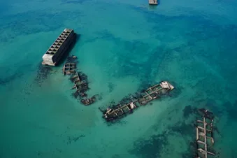 🛩️ Envolez-vous vers les Plages du Débarquement. 🛩️