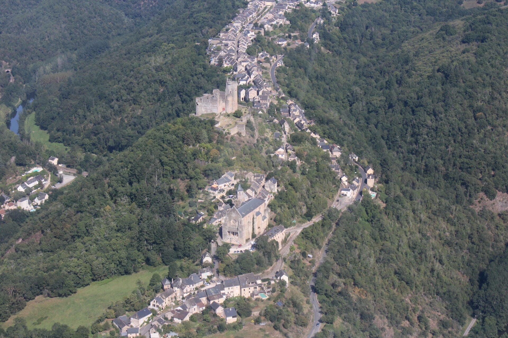 Le village de Najac et son château