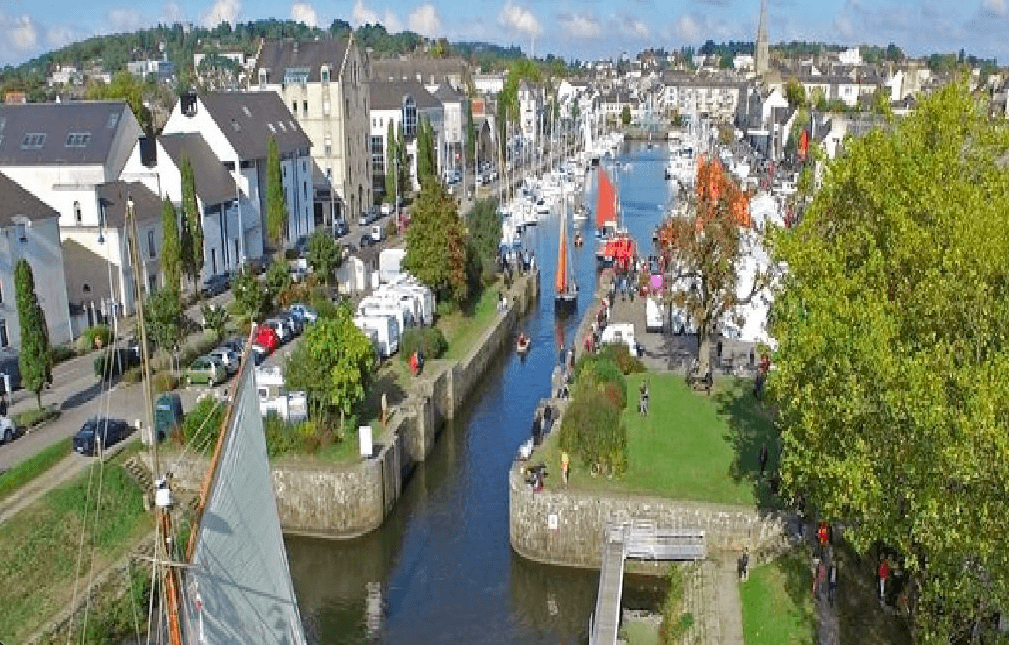 Excursion aérienne au choix de l'équipage*