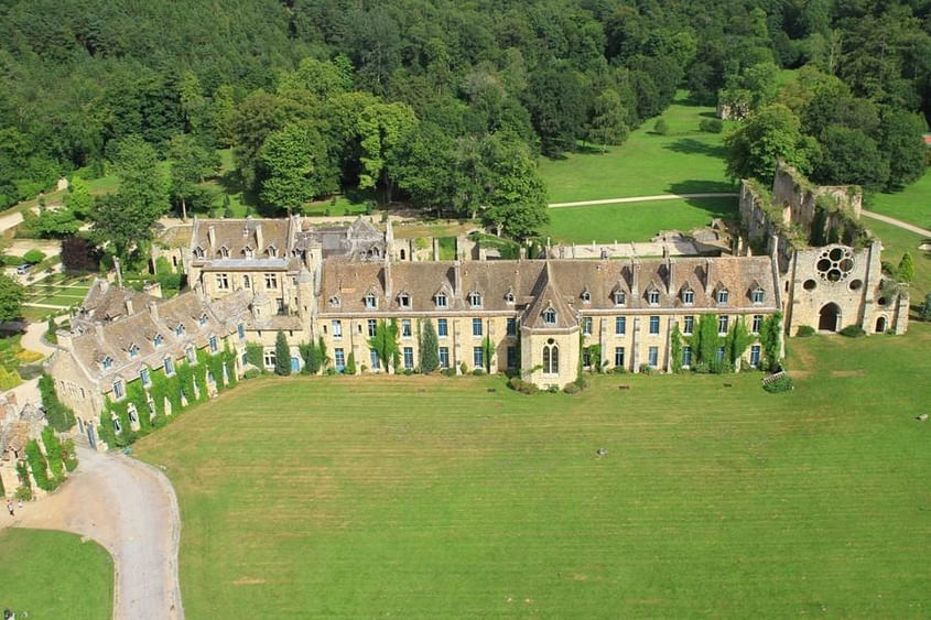 Déjeuner hélico Abbaye Vaux de Cernay | 1 passager