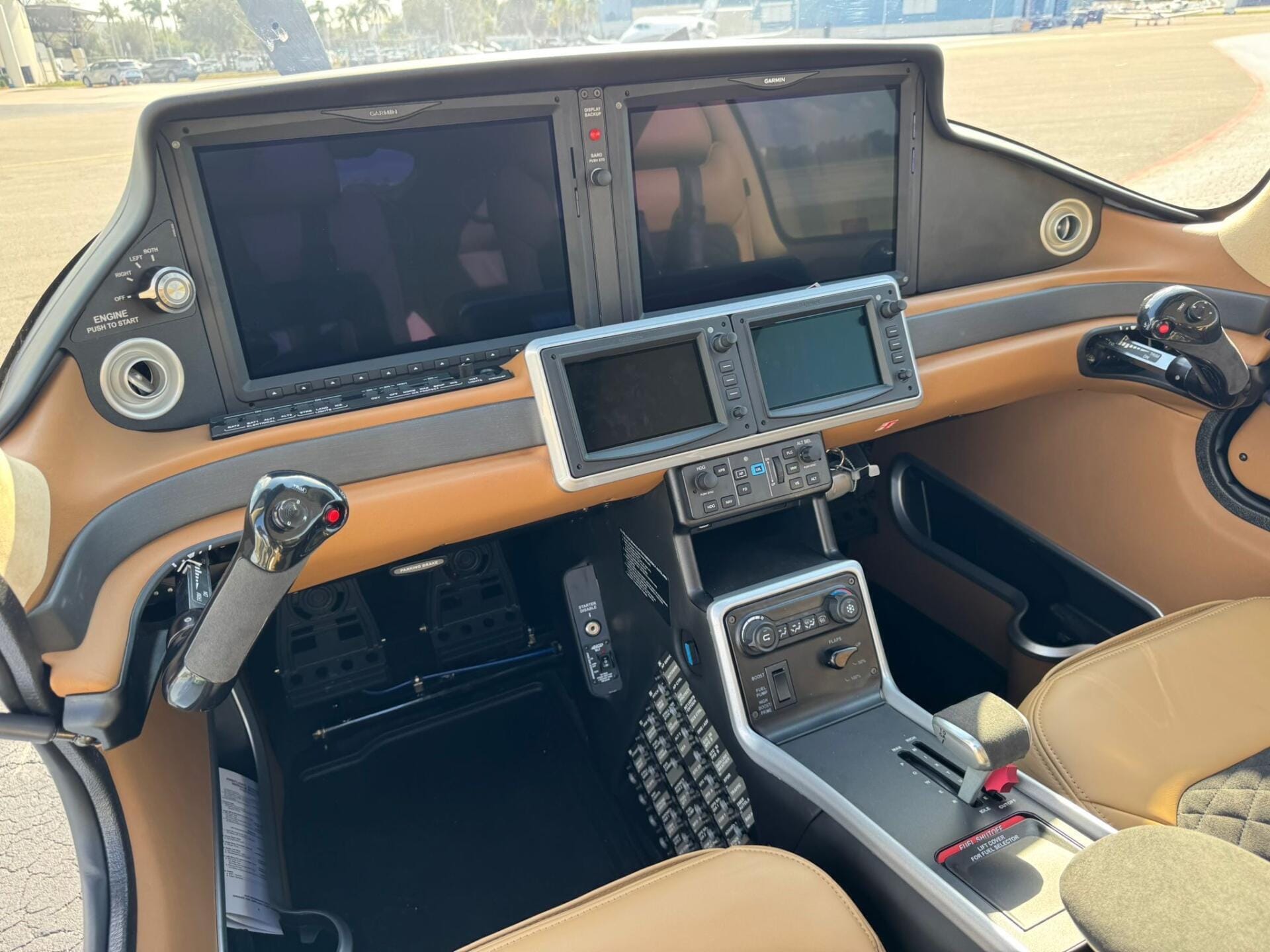 Cirrus SR22 T