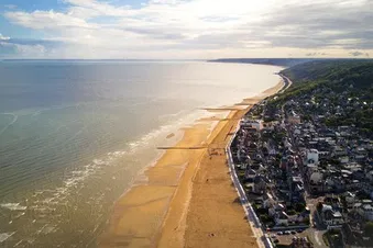 Le pont de Normandie, la côte fleurie, boucles de la Seine