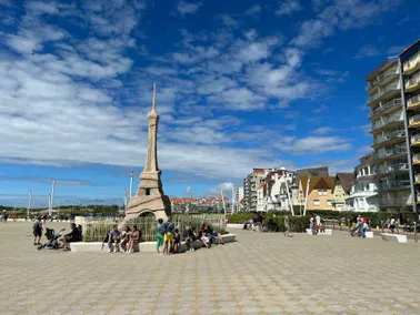 Day return - Denham to LeTouquet (2-3 passengers)