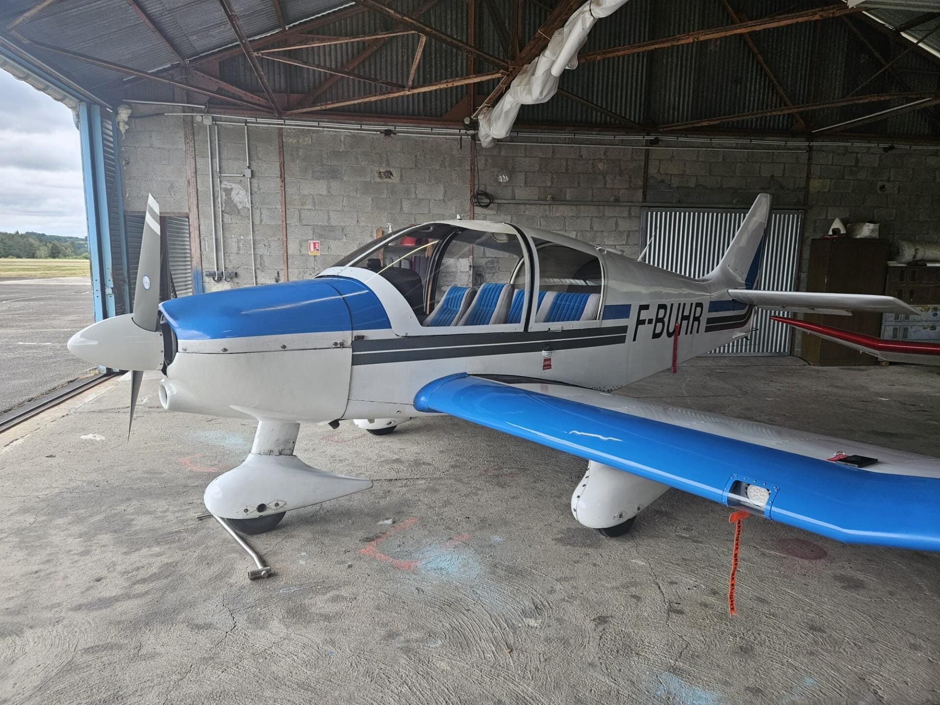 Robin DR400 - 160HP