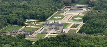Survol de Vaux le Vicomte et Fontainebleau en DA-40