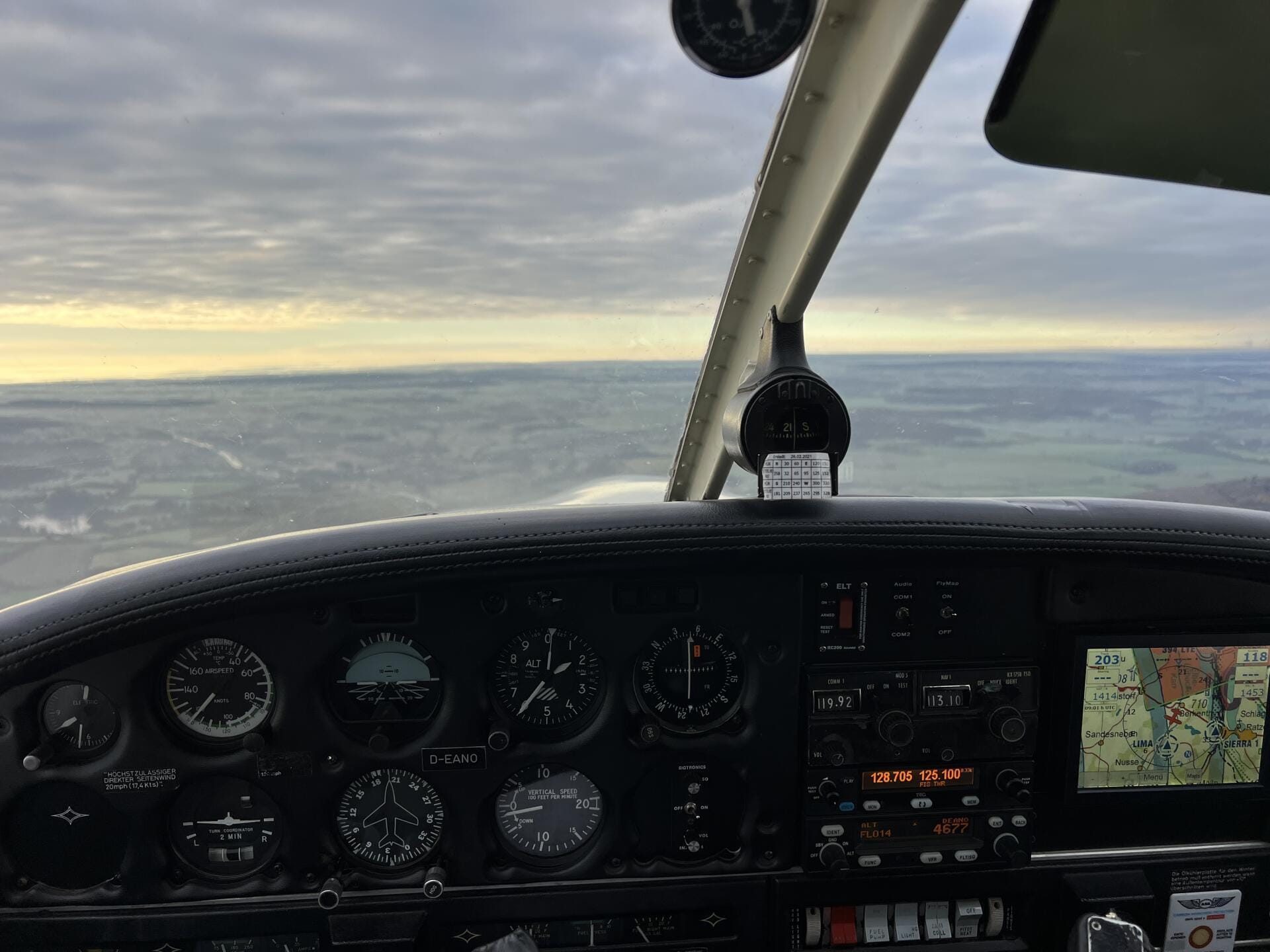Piper 28-235