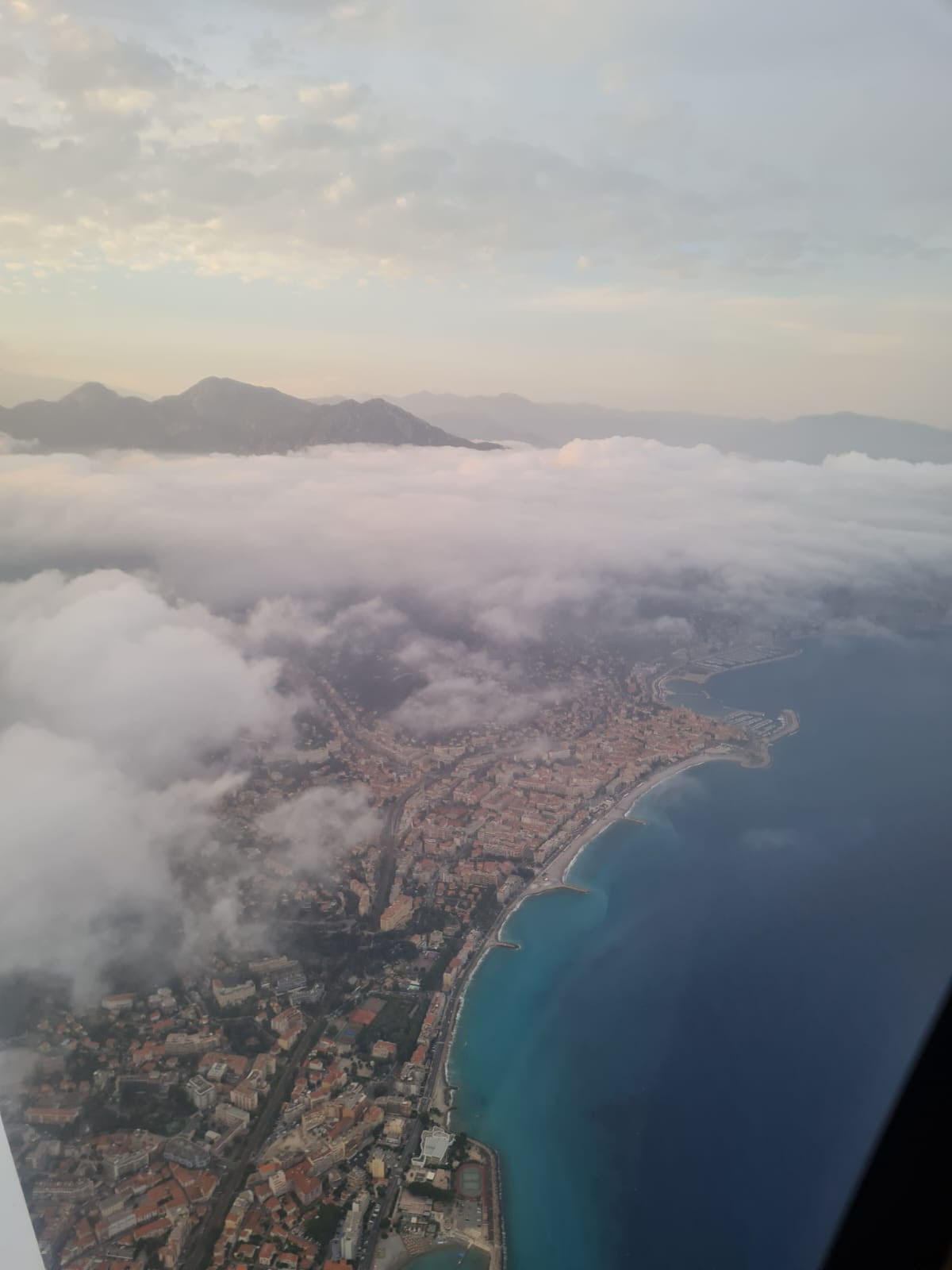 Ballade cotière jusqu'à monaco et retour par les terres