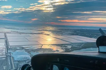 La Côte Bleue, Le Golfe de Fos, la Camargue, Les Baux...
