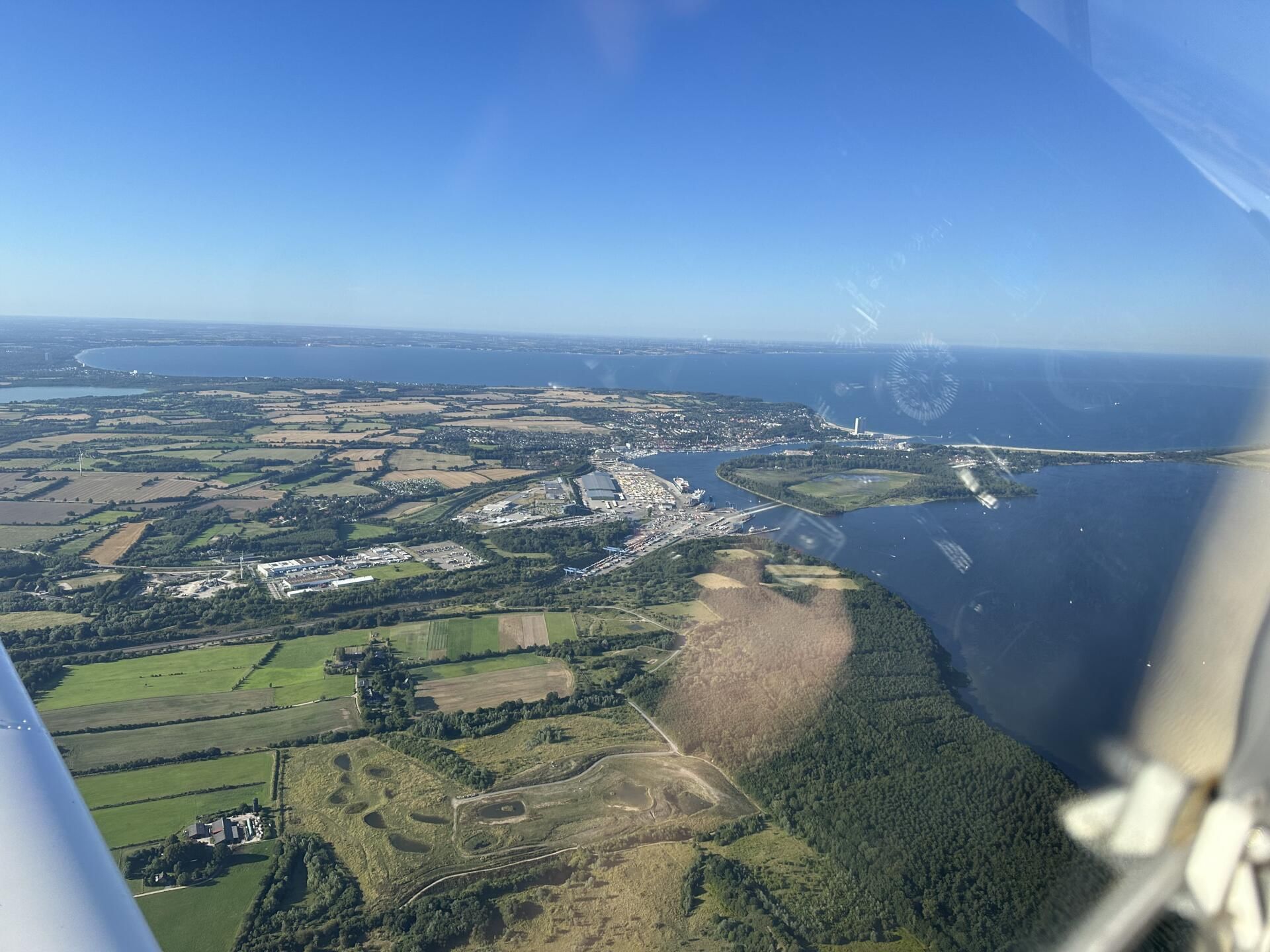 Rundflug über Hamburg