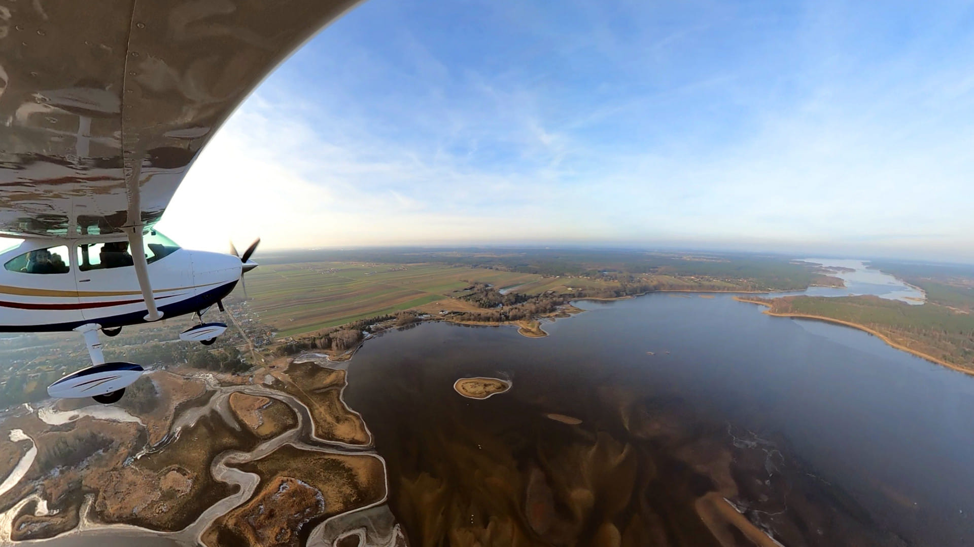 Lot widokowy samolotem 30 minut