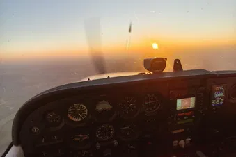 Düsseldorf und den Tagebau Garzweiler aus der Luft