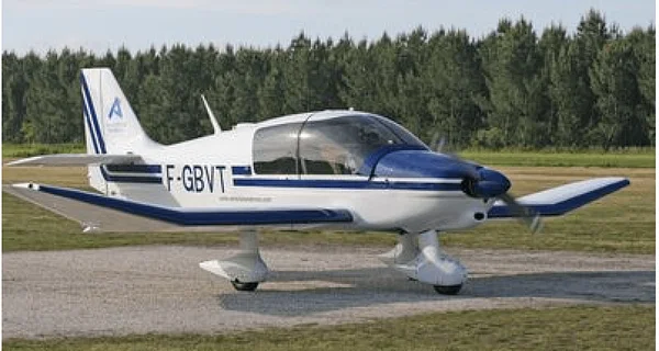 Robin DR400 - 140HP