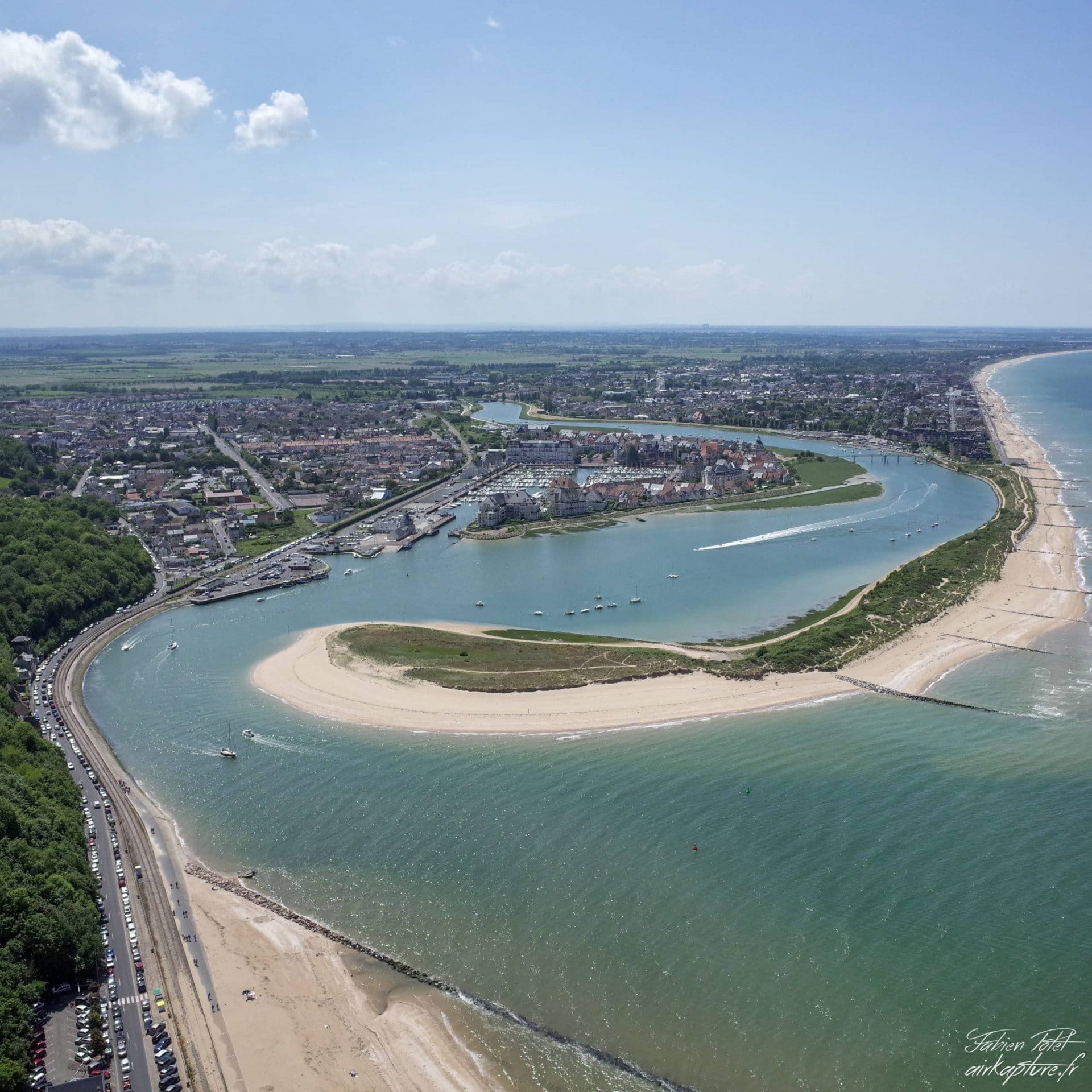 Vol en hélico : Perche, Pays d'Auge, plage de Cabourg
