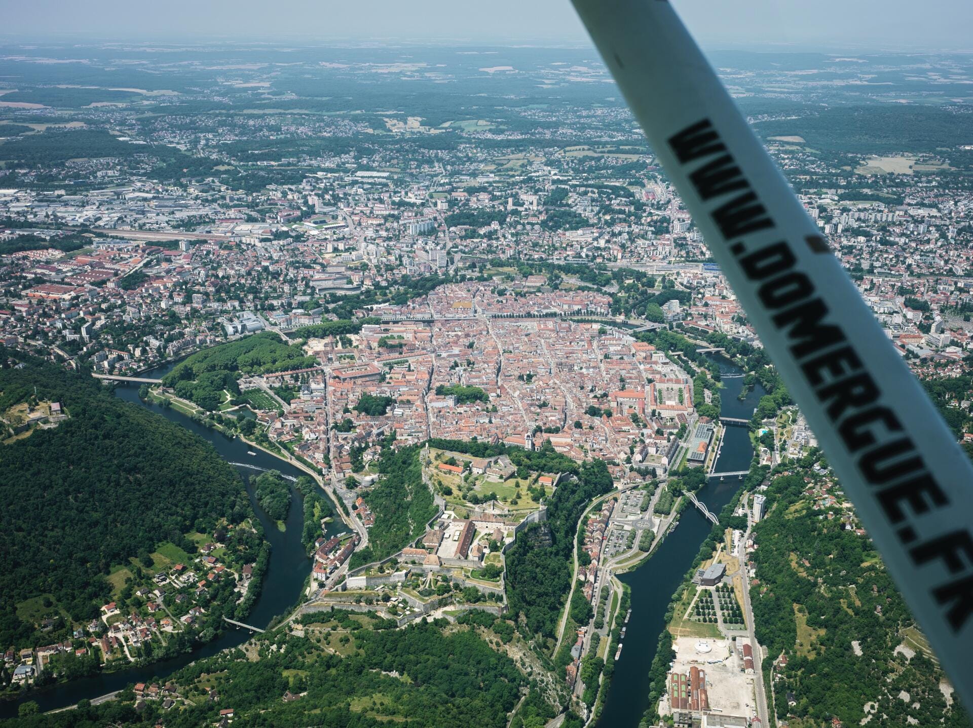 Gorges de la Loue, Besançon & citadelle vues du ciel