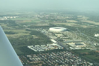 Herrlicher Flug über City München - Bayrische Seen