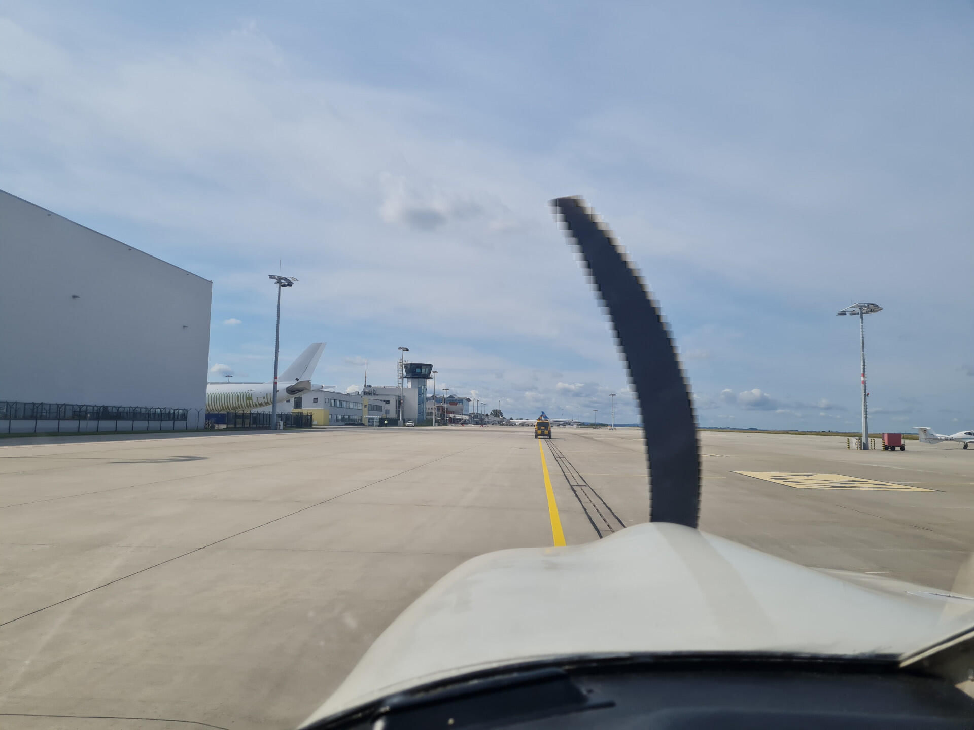 Mit dem "Follow me" zur Abstellfläche