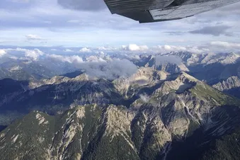 Flug nach Venedig zum Shoppen oder/und als Sightseeing-Tour (C177R Cardinal)