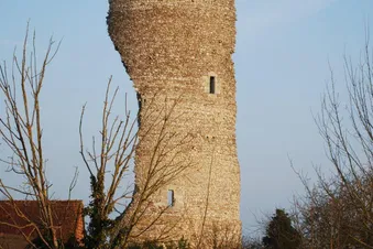 Tour de l'Epaule (Gallardon)